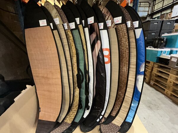 Surfplankhoezen exclusief als wand bekleding SC1 101-113 (39/2026)